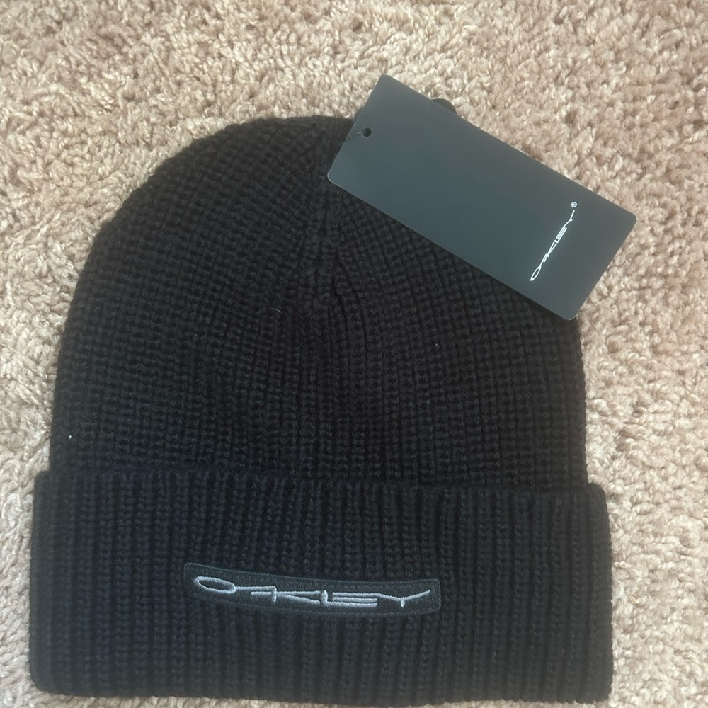 Oakley Dark Knit Beanie